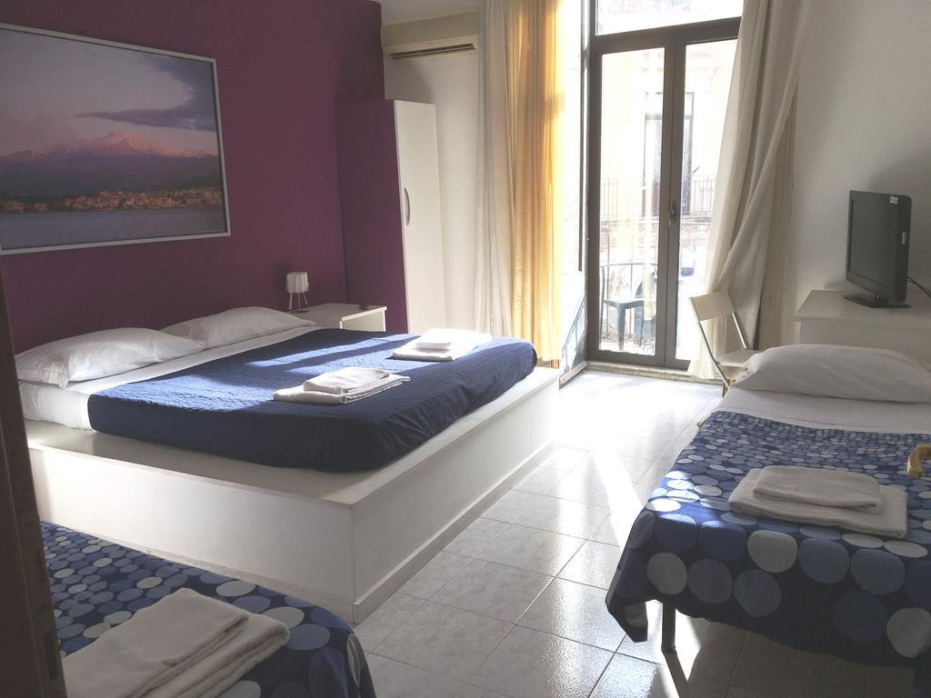 Casa Vacanza Civita Catania Centro ภายนอก รูปภาพ